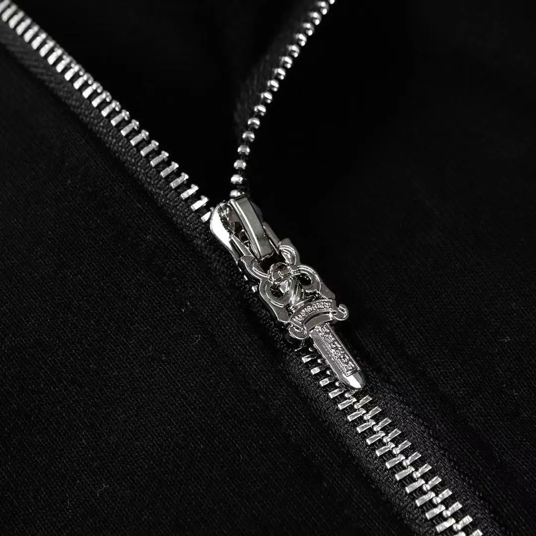 P240 Cross-border model, please do not place an order if you are pursuing quality - Chrome Hearts/Chrome Hearts 23ss cross ✝️ Sanskrit printed zipper sweatshirt cardigan jacket - High weight, high density and high quality. The wool is soft, delicate and skin-friendly. Soft and silky to the touch. Warmth and skin-friendly. - Custom-woven and dyed with no color difference. No matter the fabric or workmanship details, it beats the ordinary version on the market. - Hardware zipper accessories are all customized and full of details - Color: black White -Size: S M L XL